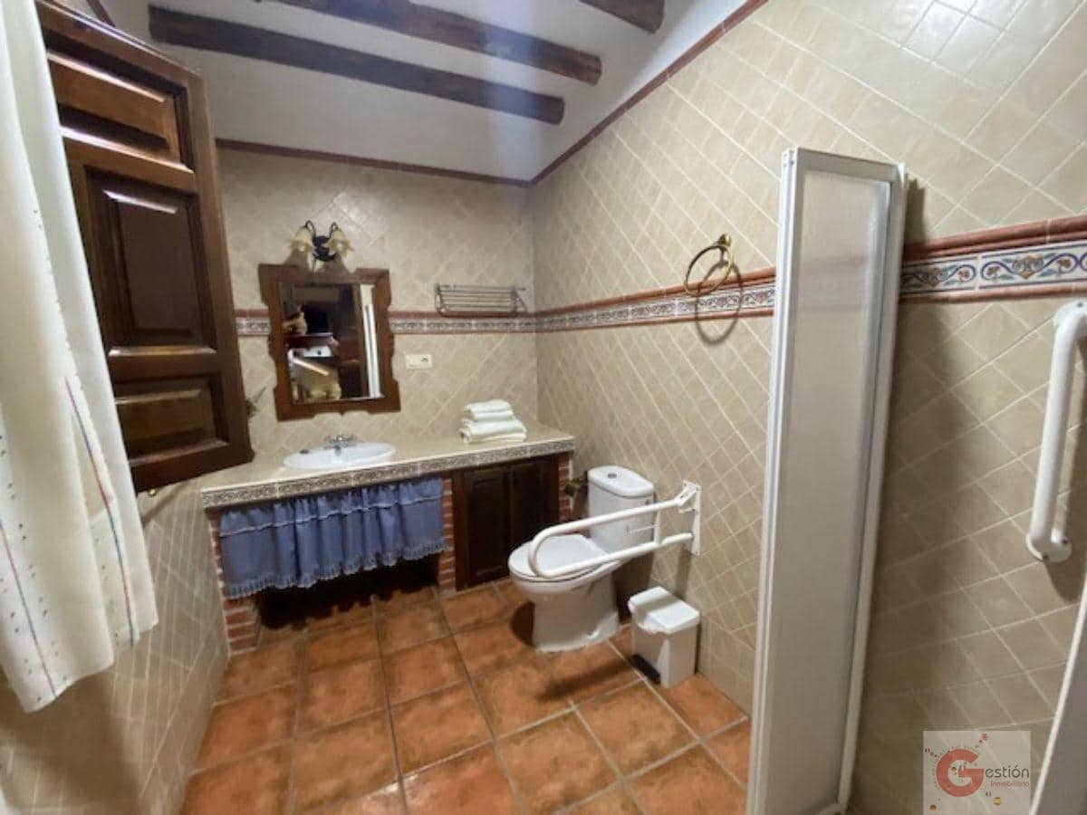 4 soveværelse Finca/Landehus til salg i Lanjaron med swimmingpool - € 695.000 (Ref: 6889904)