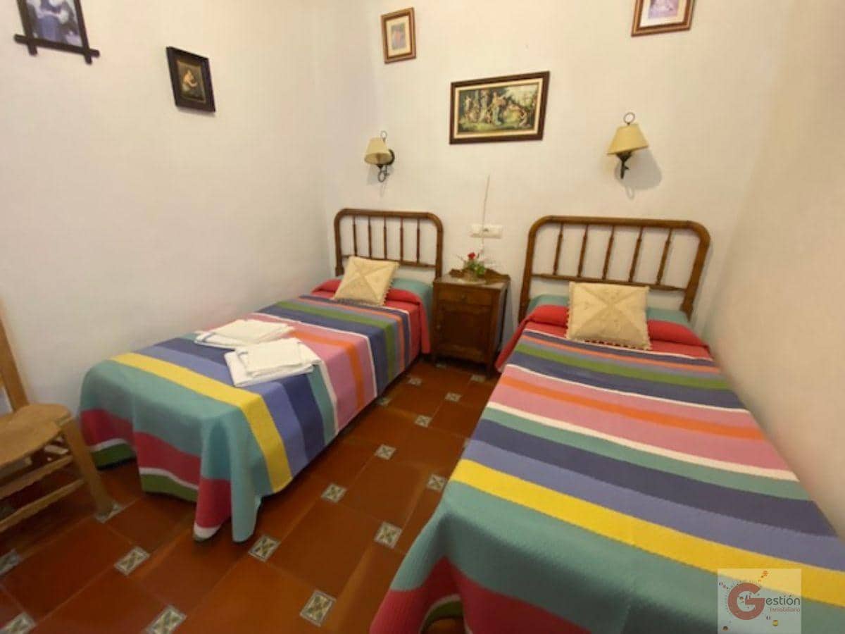 4 soveværelse Finca/Landehus til salg i Lanjaron med swimmingpool - € 695.000 (Ref: 6889904)