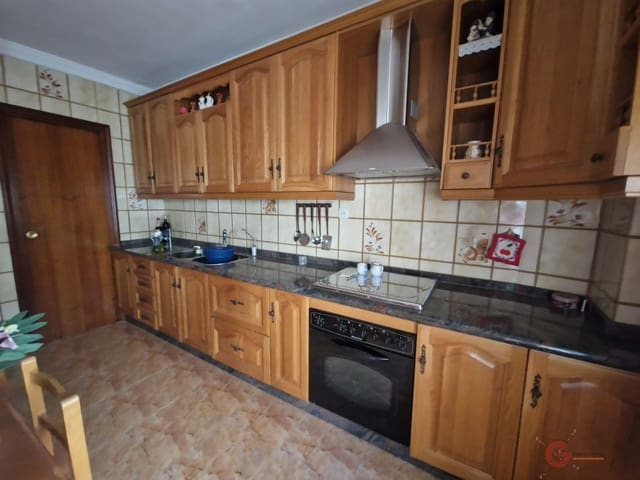 6 soverom Villa til salgs i Molvízar med garasje - € 138 900 (Ref: 6934522)