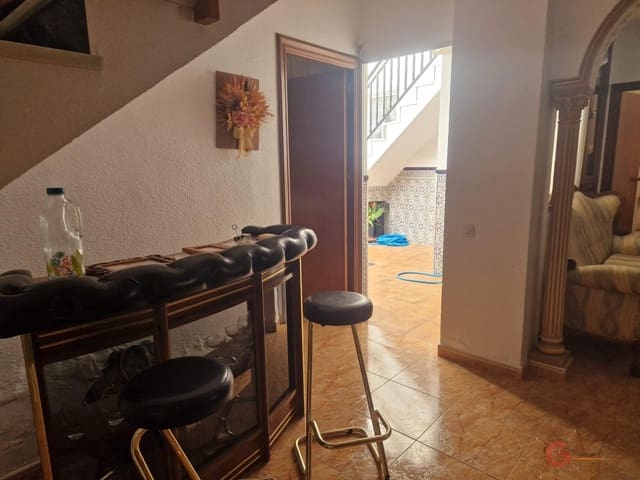 6 soverom Villa til salgs i Molvízar med garasje - € 138 900 (Ref: 6934522)