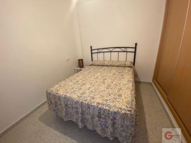 4 bedroom Villa for sale in La Mamola, Polopos - € 255,000 (Ref: 7021075)