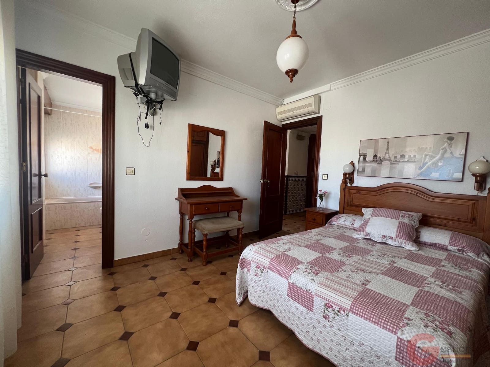 14 soverom Hotell til salgs i Salobrena - € 450 000 (Ref: 7035034)