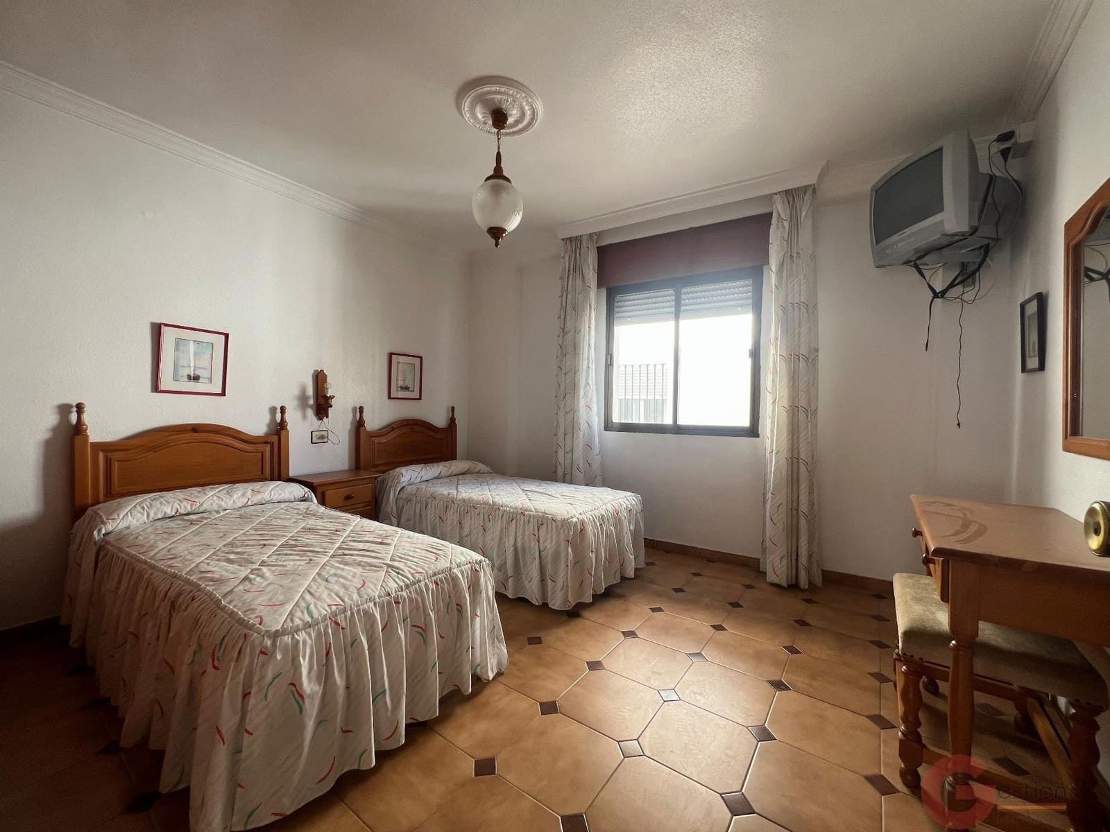 14 soverom Hotell til salgs i Salobrena - € 450 000 (Ref: 7035034)