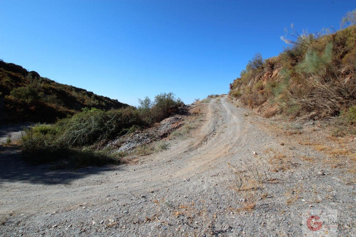 1 soveværelse Finca/Landehus til salg i Velez de Benaudalla - € 180.000 (Ref: 7108935)