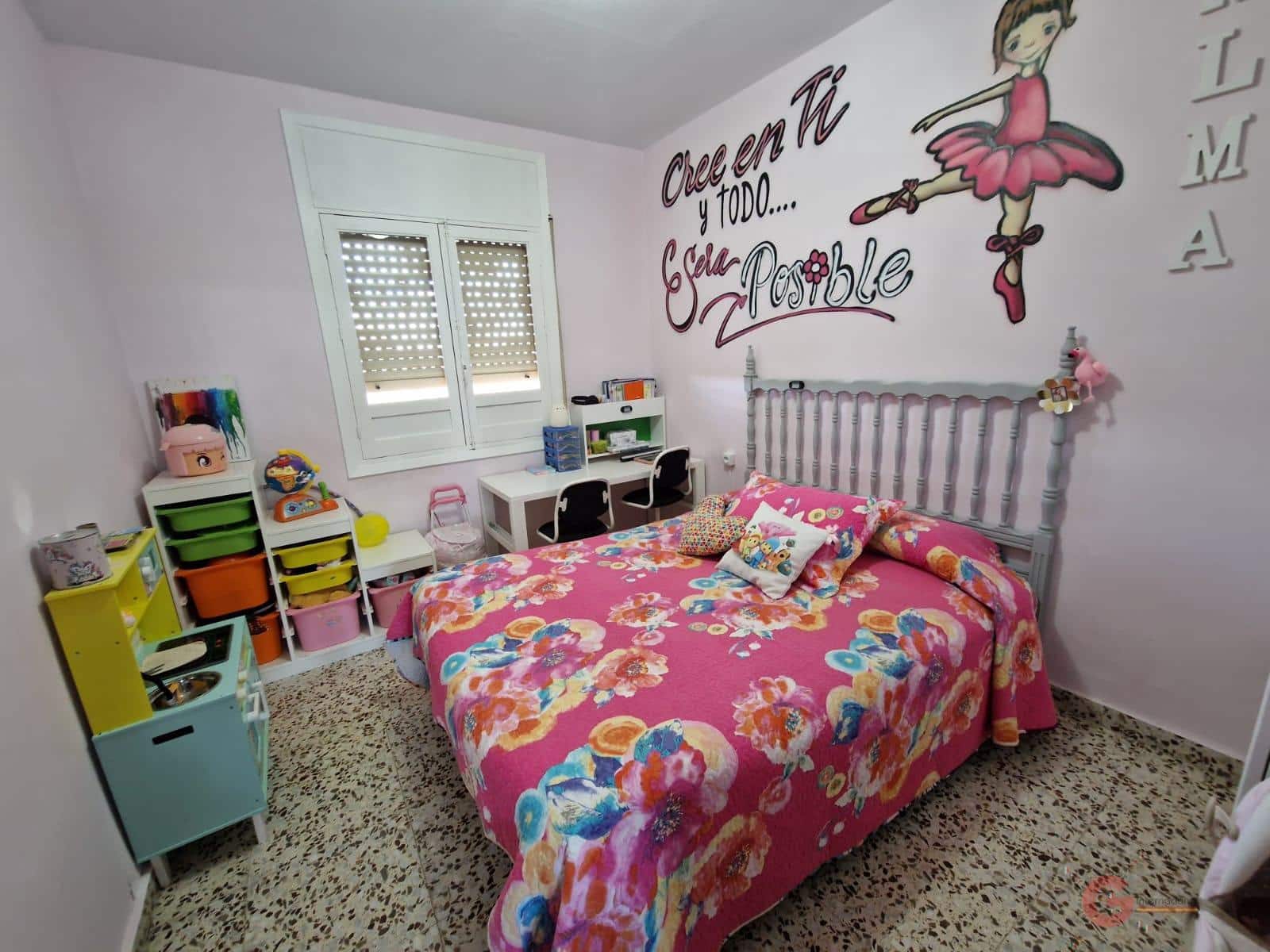 6 soveværelse Villa til salg i Gor med garage - € 975.000 (Ref: 7235097)