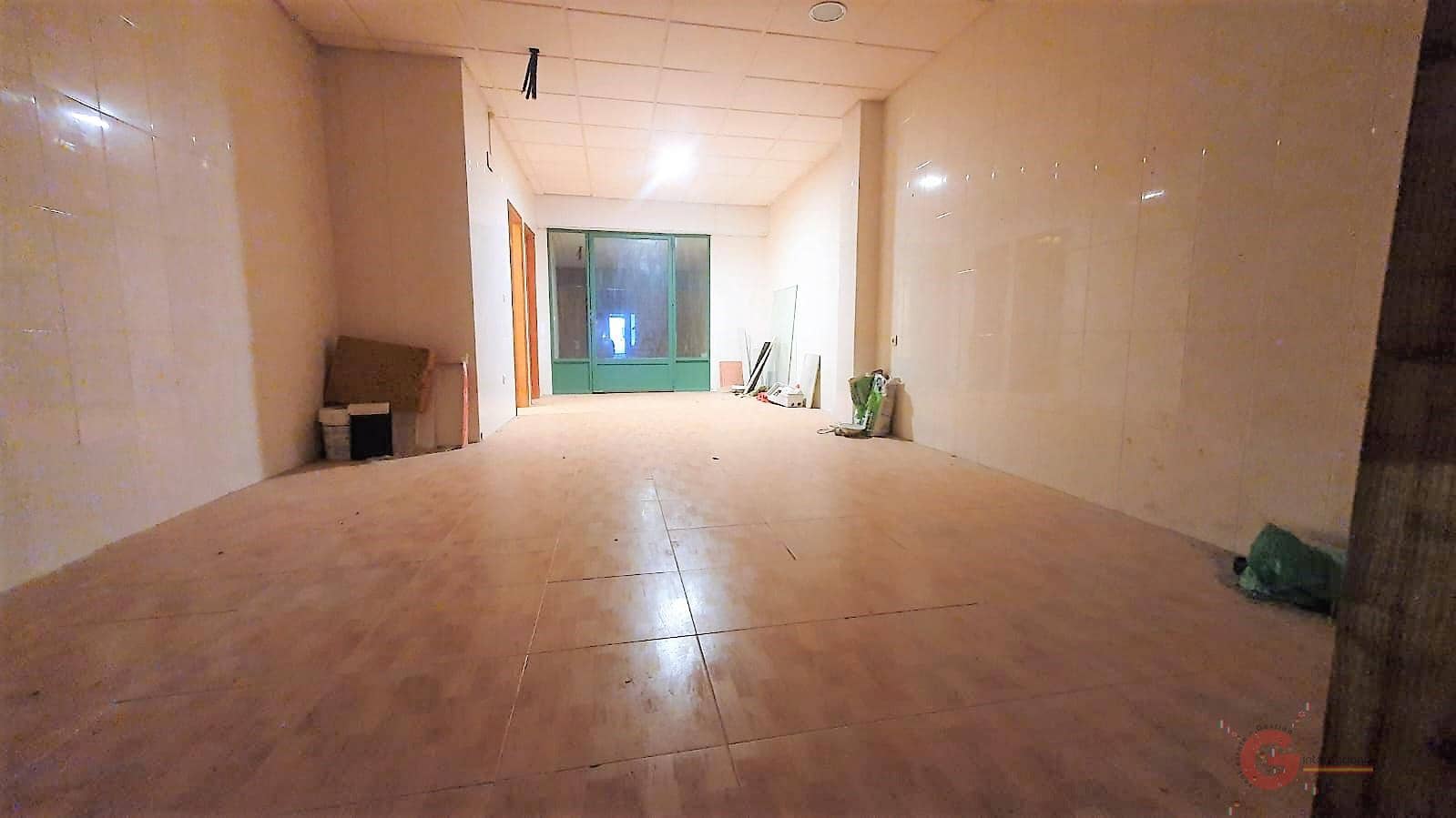 3 soveværelse Erhverv til salg i Motril - € 68.000 (Ref: 7279701)