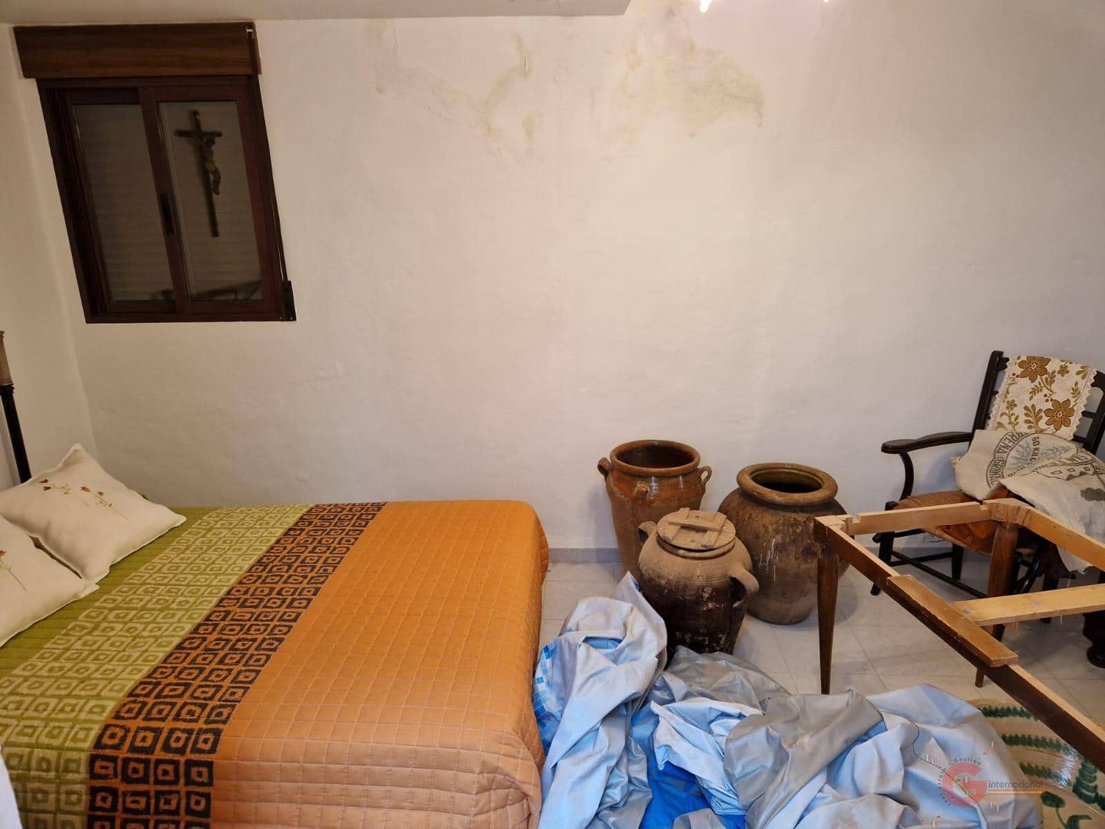 5 soverom Villa til salgs i Itrabo med garasje - € 148 000 (Ref: 7398936)