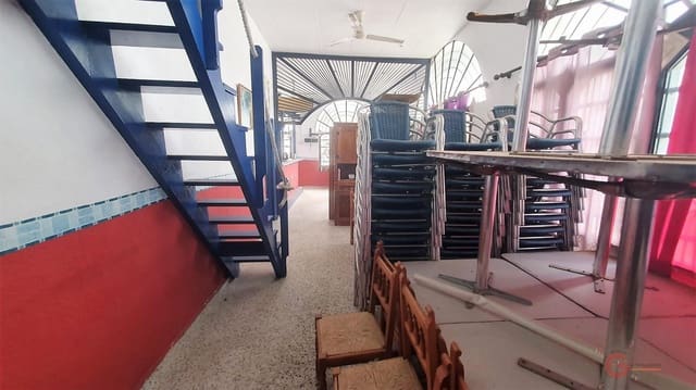 3 soverom Kommersiell til salgs i Motril - € 212 900 (Ref: 7438587)