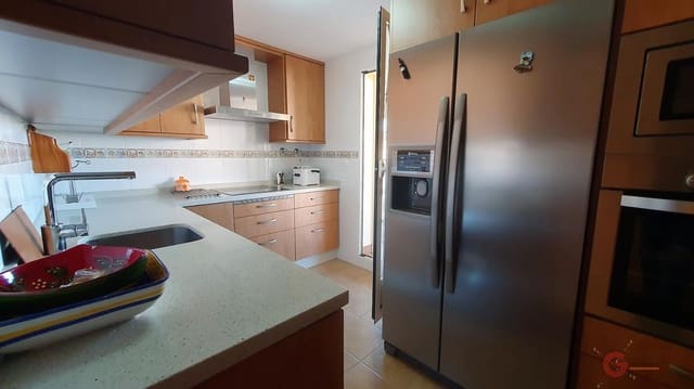 3 slaapkamer Penthouse te koop in Calahonda, Motril met zwembad garage - € 355.900 (Ref: 7537139)