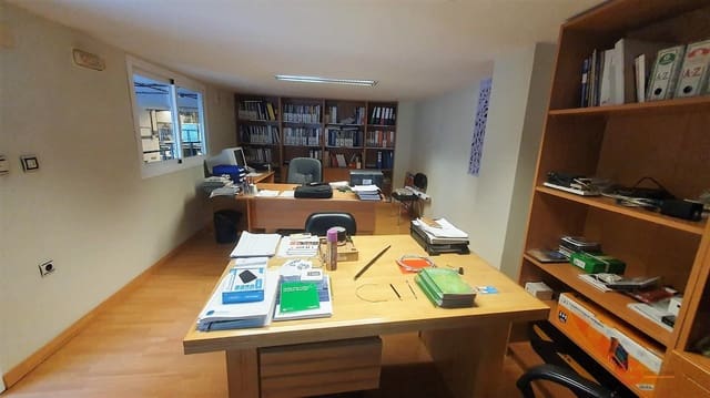 6 makuuhuone Kaupallinen myytävänä paikassa Motril - 254 900 € (Ref: 7537141)