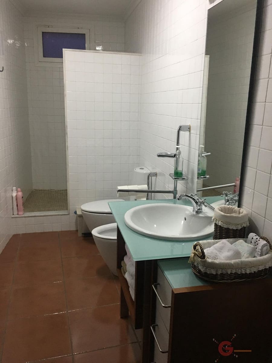 12 soverom Villa til salgs i Guadix - € 390 000 (Ref: 7537144)