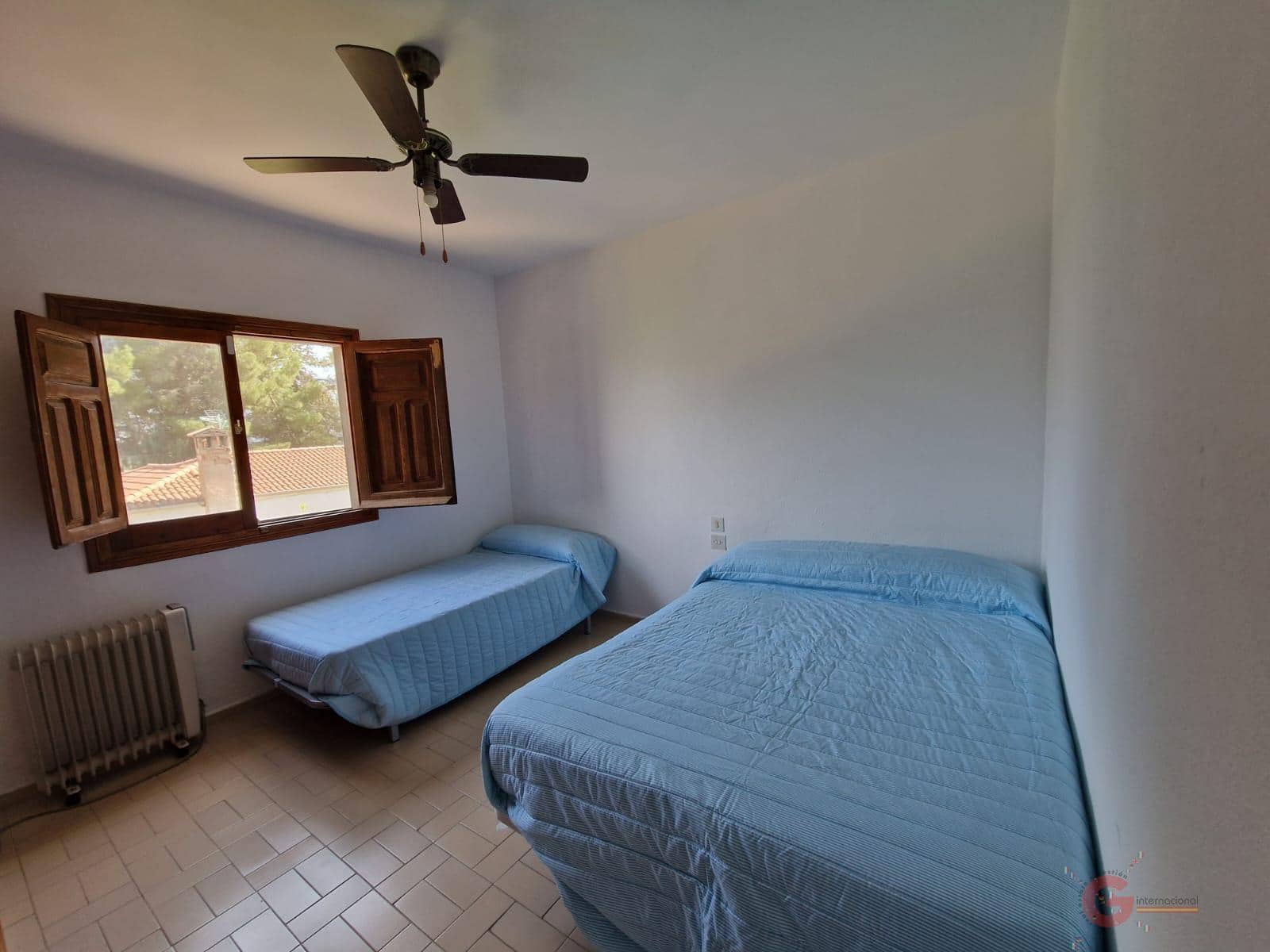 5 bedroom Villa for sale in Orgiva with pool garage - € 350,000 (Ref: 7568289)