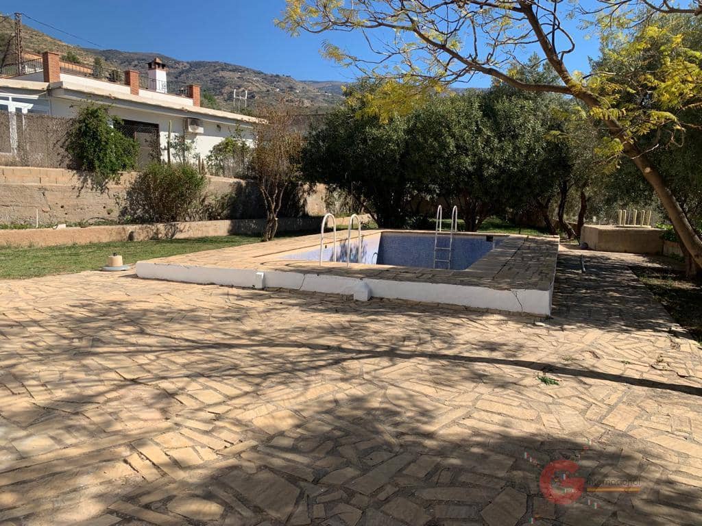 5 bedroom Villa for sale in Orgiva with pool garage - € 350,000 (Ref: 7568289)