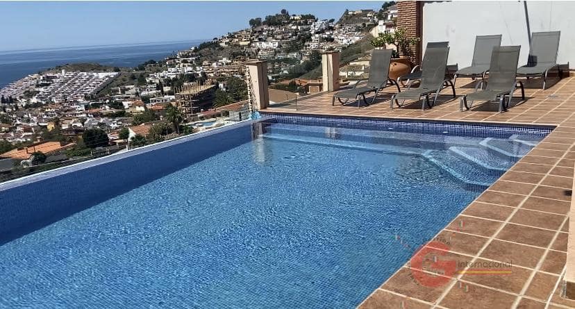 7 soveværelse Villa til salg i Cotobro med swimmingpool garage - € 2.900.000 (Ref: 7639698)