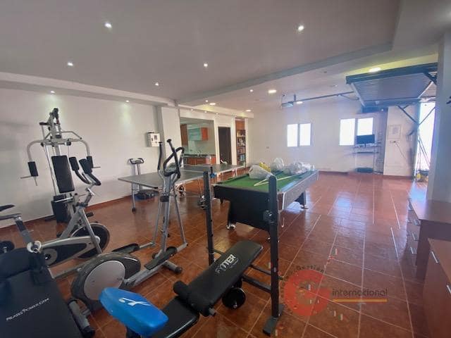 7 soveværelse Villa til salg i Cotobro med swimmingpool garage - € 2.900.000 (Ref: 7639698)