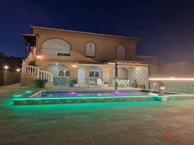 2 soverom Finca/Herregård til salgs i Salobreña med svømmebasseng garasje - € 998 000 (Ref: 7824652)