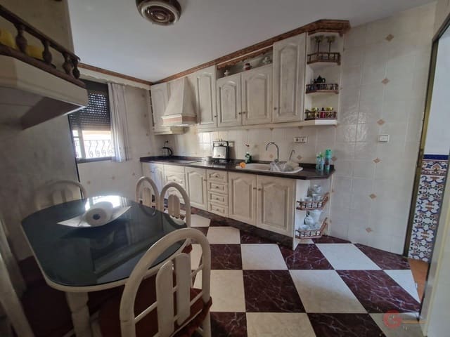 4 soverom Villa til salgs i Molvízar med garasje - € 215 000 (Ref: 7849047)