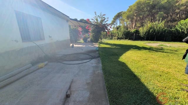 Finca/Landhuis te koop in Vélez de Benaudalla - € 319.000 (Ref: 7849048)