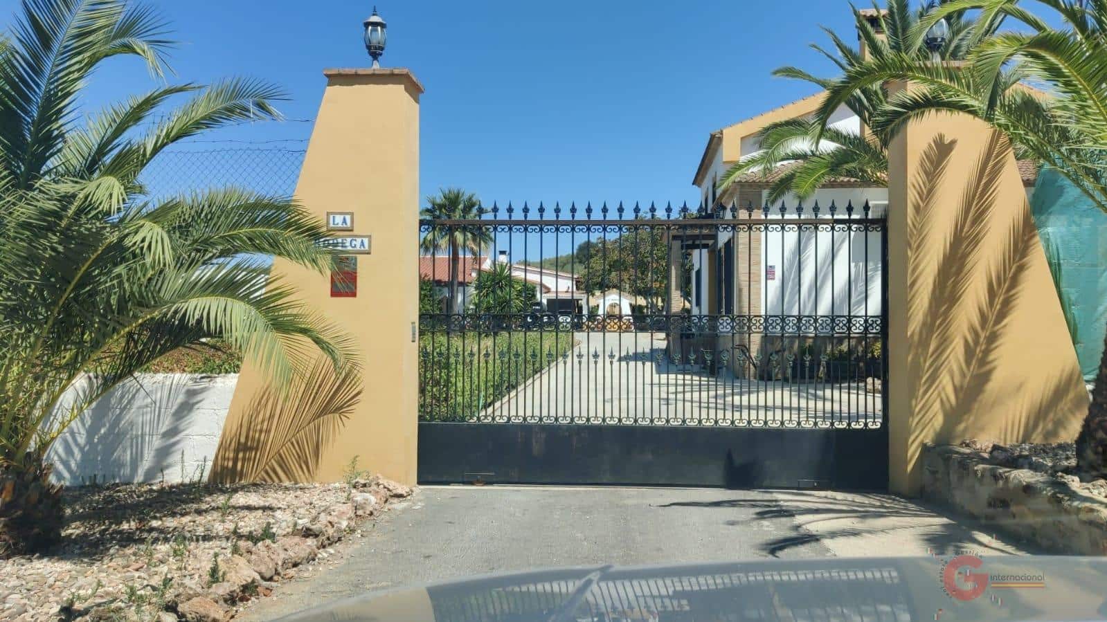 8 soveværelse Villa til salg i Montilla med swimmingpool garage - € 900.000 (Ref: 7867488)