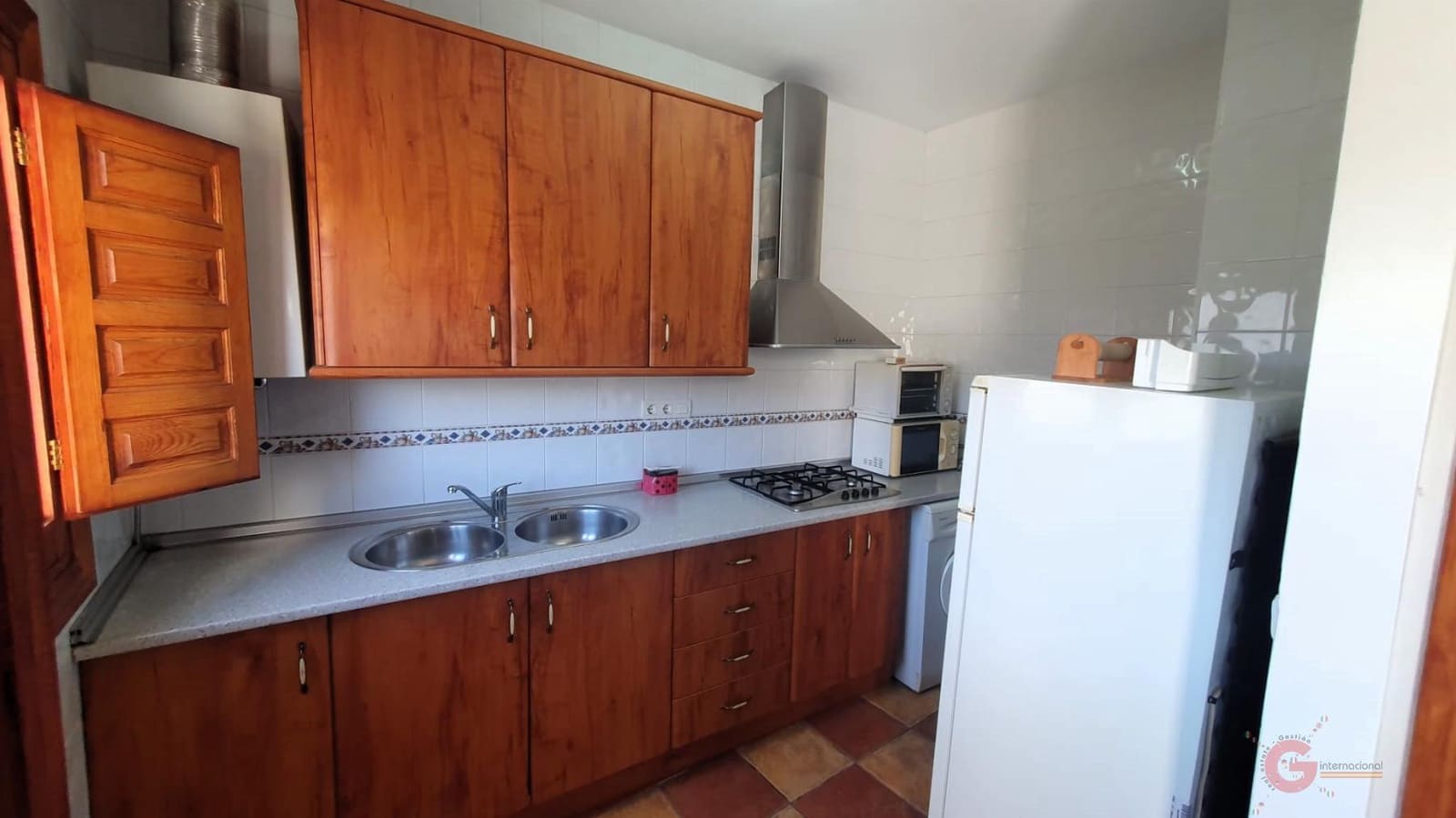 7 soveværelse Villa til salg i Pinar med swimmingpool - € 265.000 (Ref: 7893513)