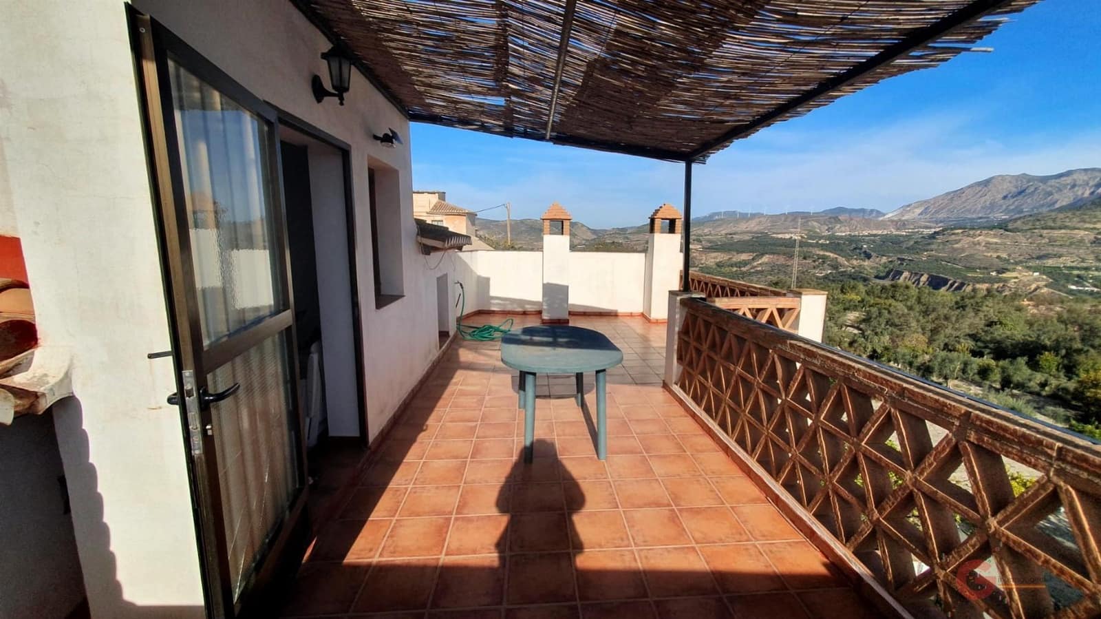 7 soveværelse Villa til salg i Pinar med swimmingpool - € 265.000 (Ref: 7893513)