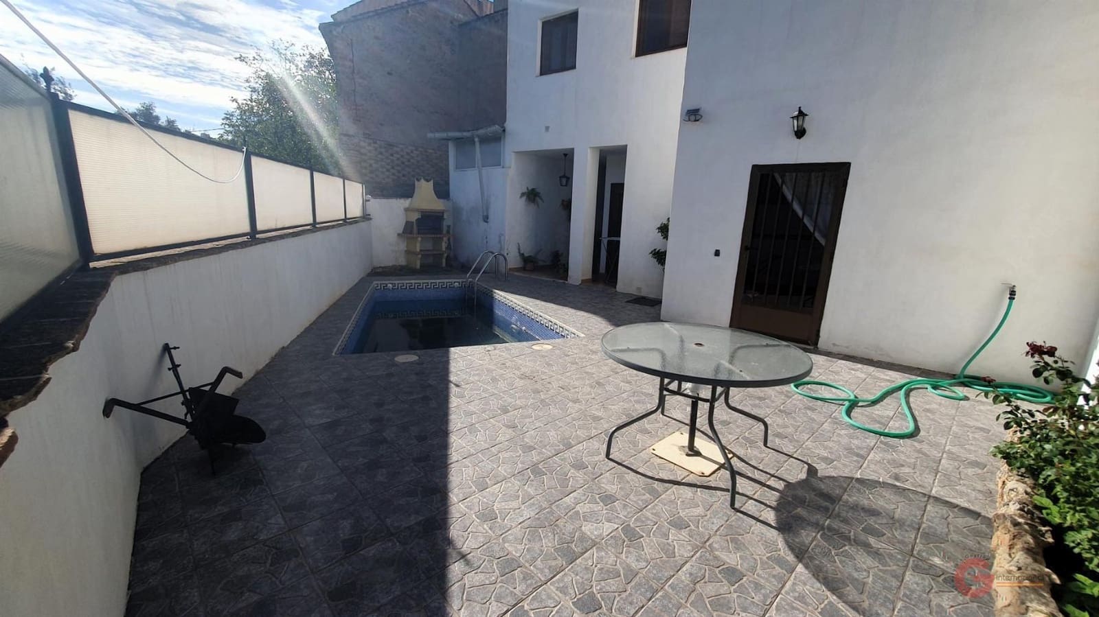 7 soveværelse Villa til salg i Pinar med swimmingpool - € 265.000 (Ref: 7893513)