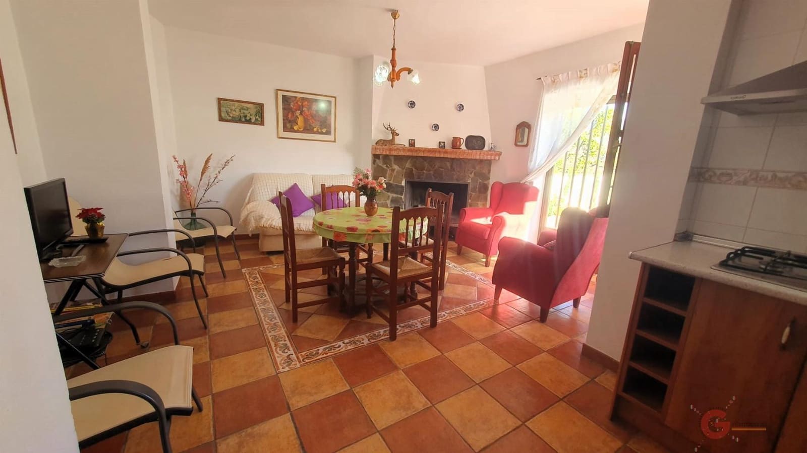 7 soveværelse Villa til salg i Pinar med swimmingpool - € 265.000 (Ref: 7893513)