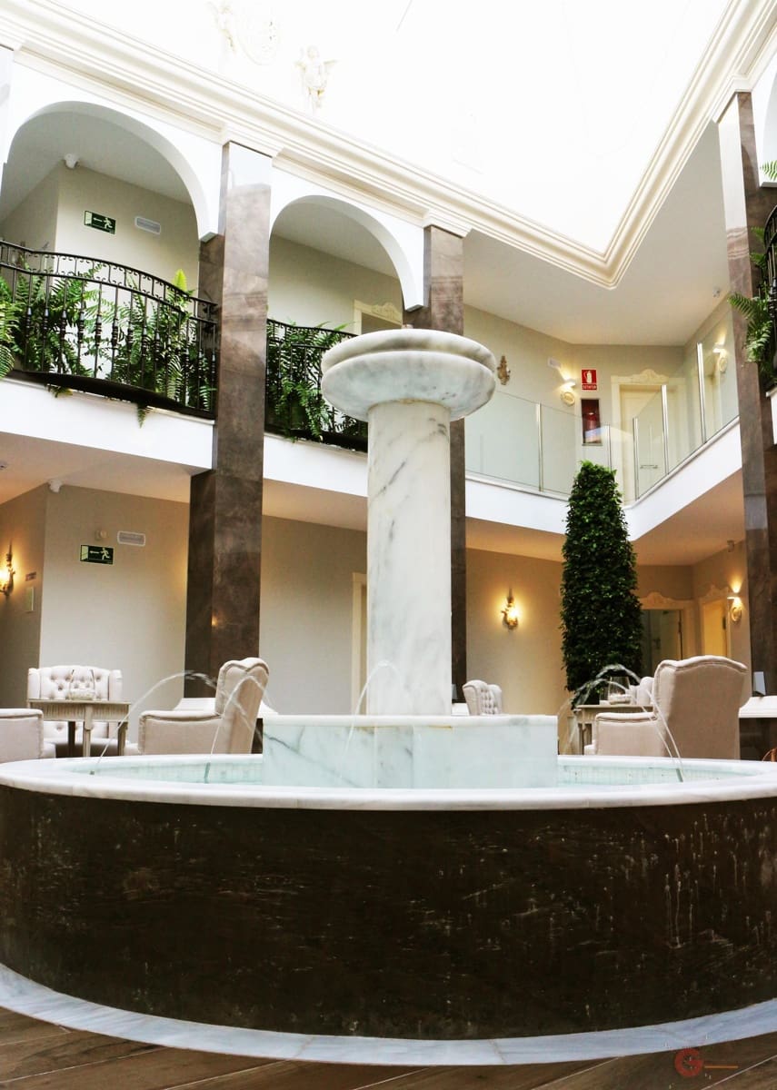 17 soveværelse Hotel til salg i Casariche med garage - € 2.100.000 (Ref: 7947985)