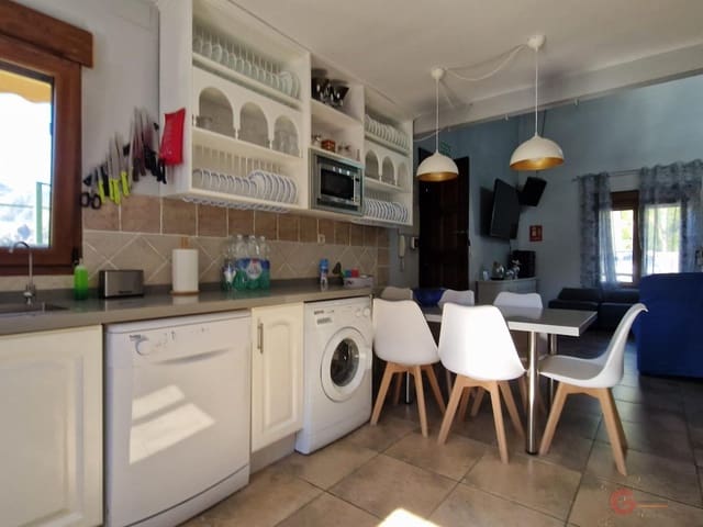 3 soveværelse Finca/Landehus til salg i Guajar Fondon, Los Guajares med swimmingpool - € 380.000 (Ref: 7968894)