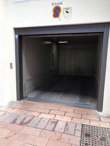 Garage til salg i Motril - € 20.000 (Ref: 8024306)