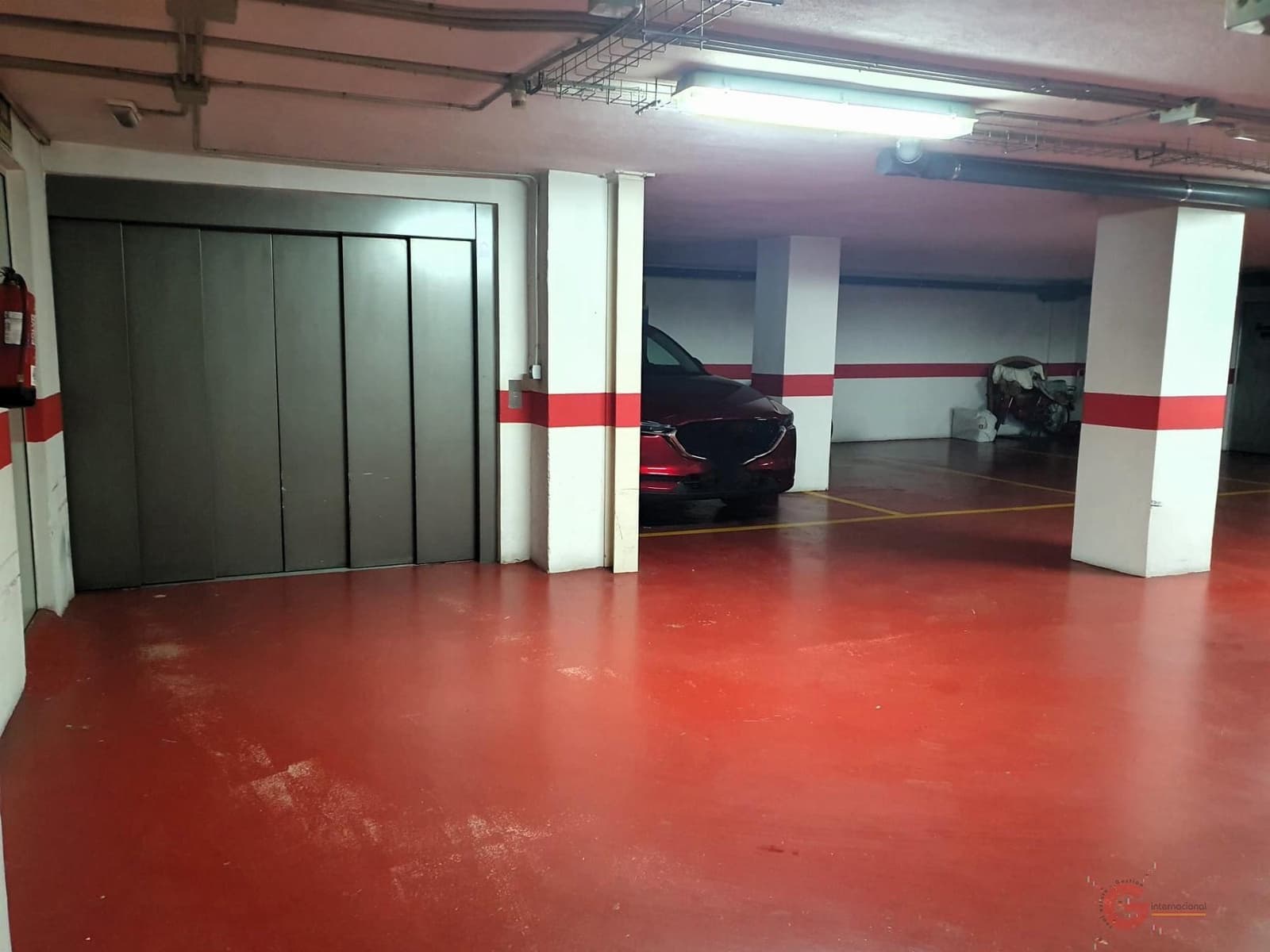 Garagem para venda em Motril - 20 000 € (Ref: 8024306)