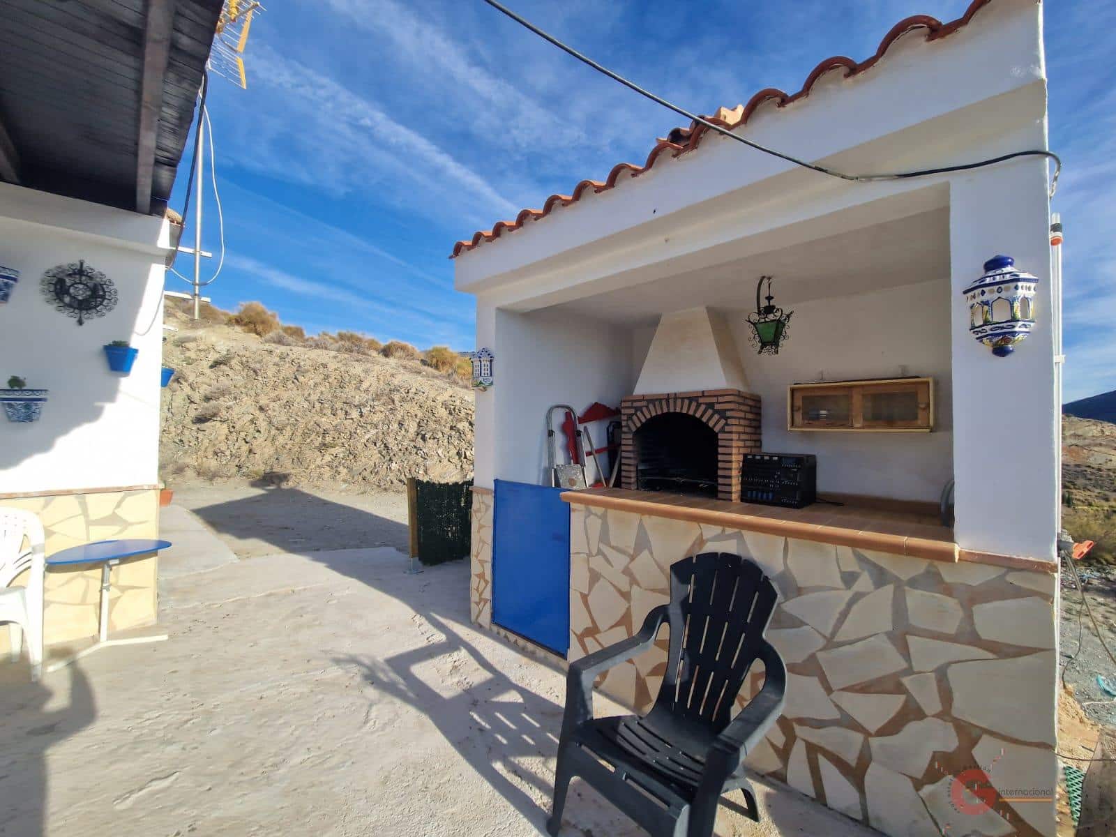 2 soveværelse Finca/Landehus til salg i Salobrena med swimmingpool - € 286.000 (Ref: 8026783)