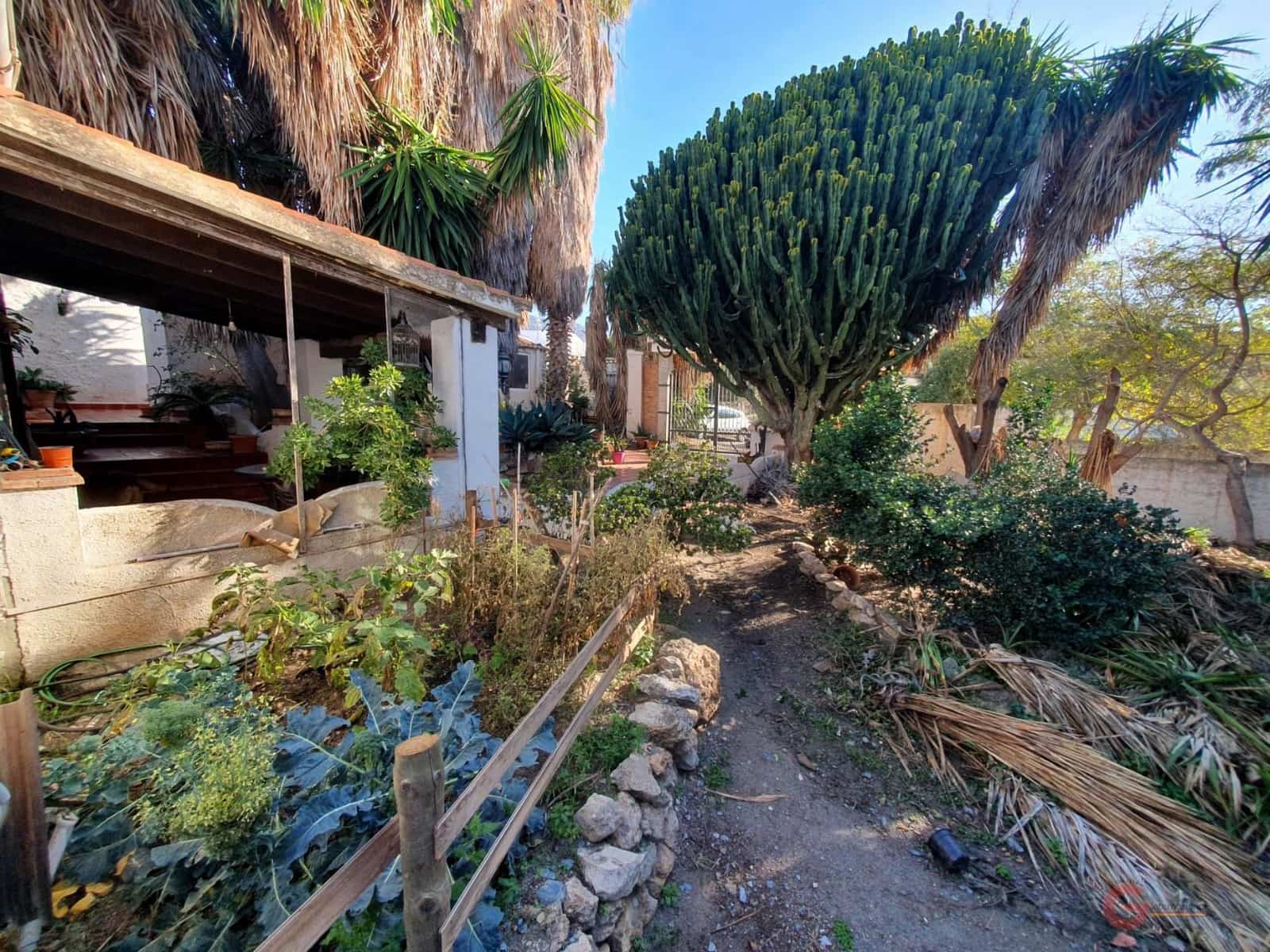 2 sypialnia Finka/Dom wiejski na sprzedaż w Motril - 276 000 € (Ref: 8053362)