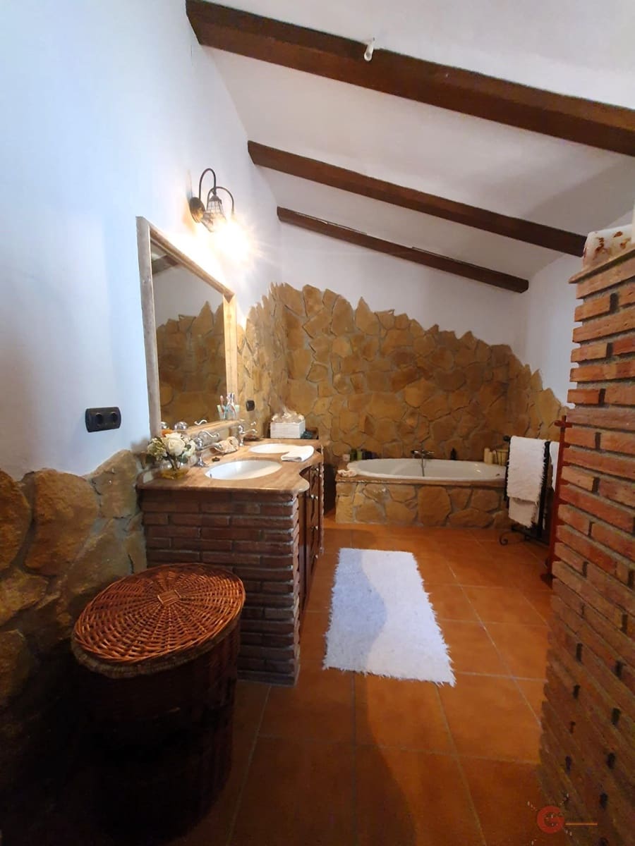 2 sypialnia Finka/Dom wiejski na sprzedaż w Motril - 276 000 € (Ref: 8053362)