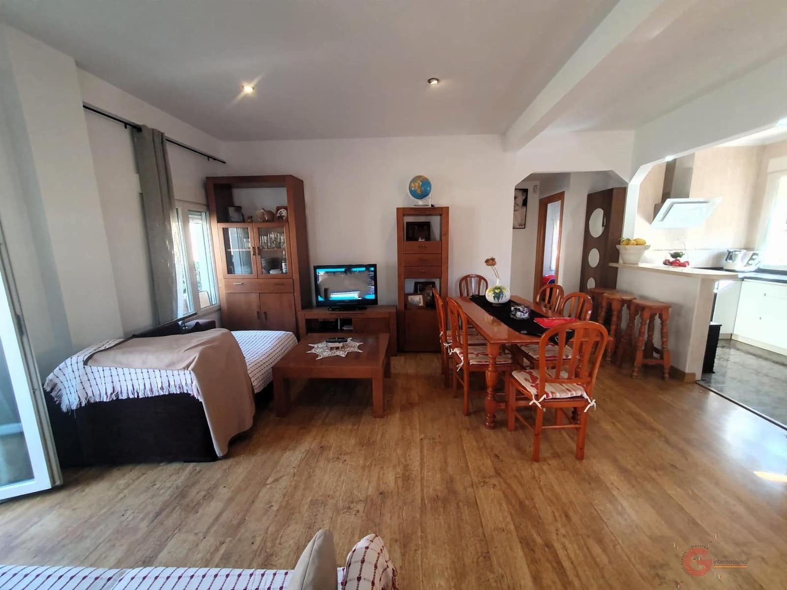 6 soveværelse Finca/Landehus til salg i Velez de Benaudalla med swimmingpool garage - € 545.000 (Ref: 8130702)