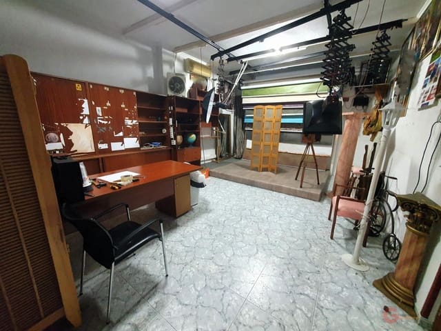 7 soveværelse Erhverv til salg i Motril - € 149.000 (Ref: 8130703)