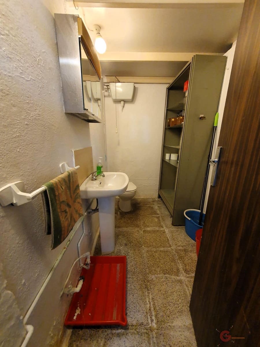 7 soveværelse Erhverv til salg i Motril - € 149.000 (Ref: 8130703)