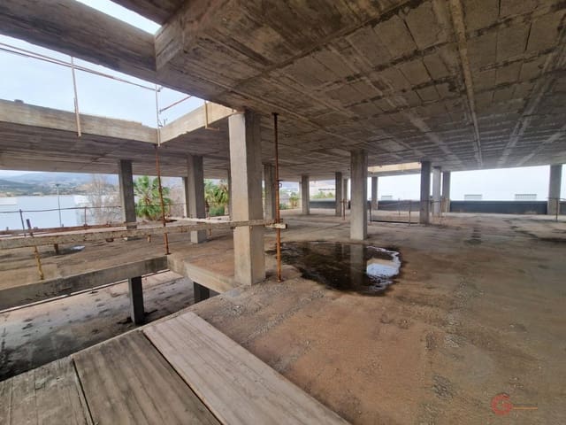 Commercial for sale in Salobreña - € 999,999 (Ref: 8141800)