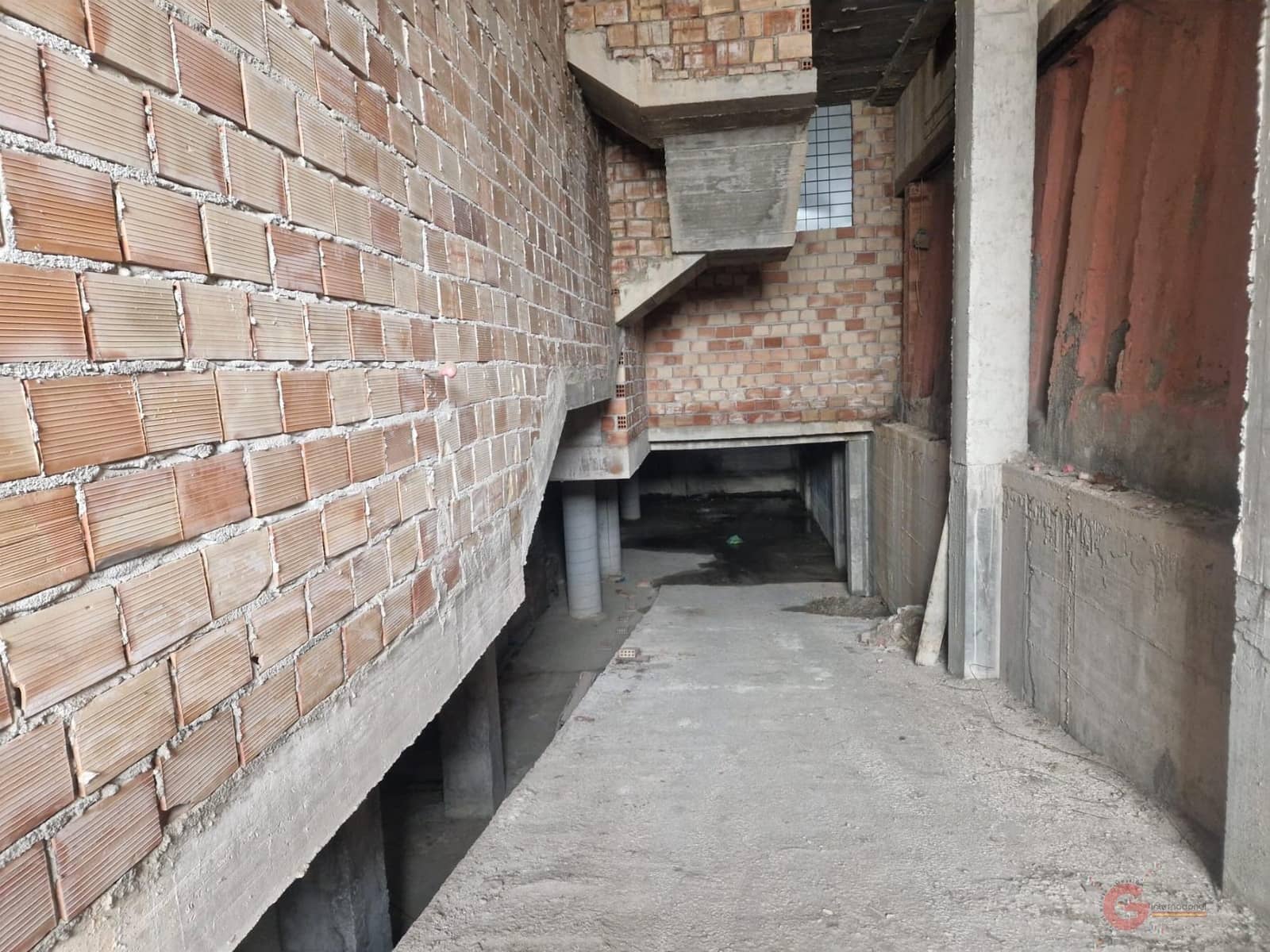 Kommersiell til salgs i Salobrena - € 999 999 (Ref: 8141800)