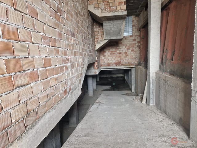 Commercial for sale in Salobreña - € 999,999 (Ref: 8141800)