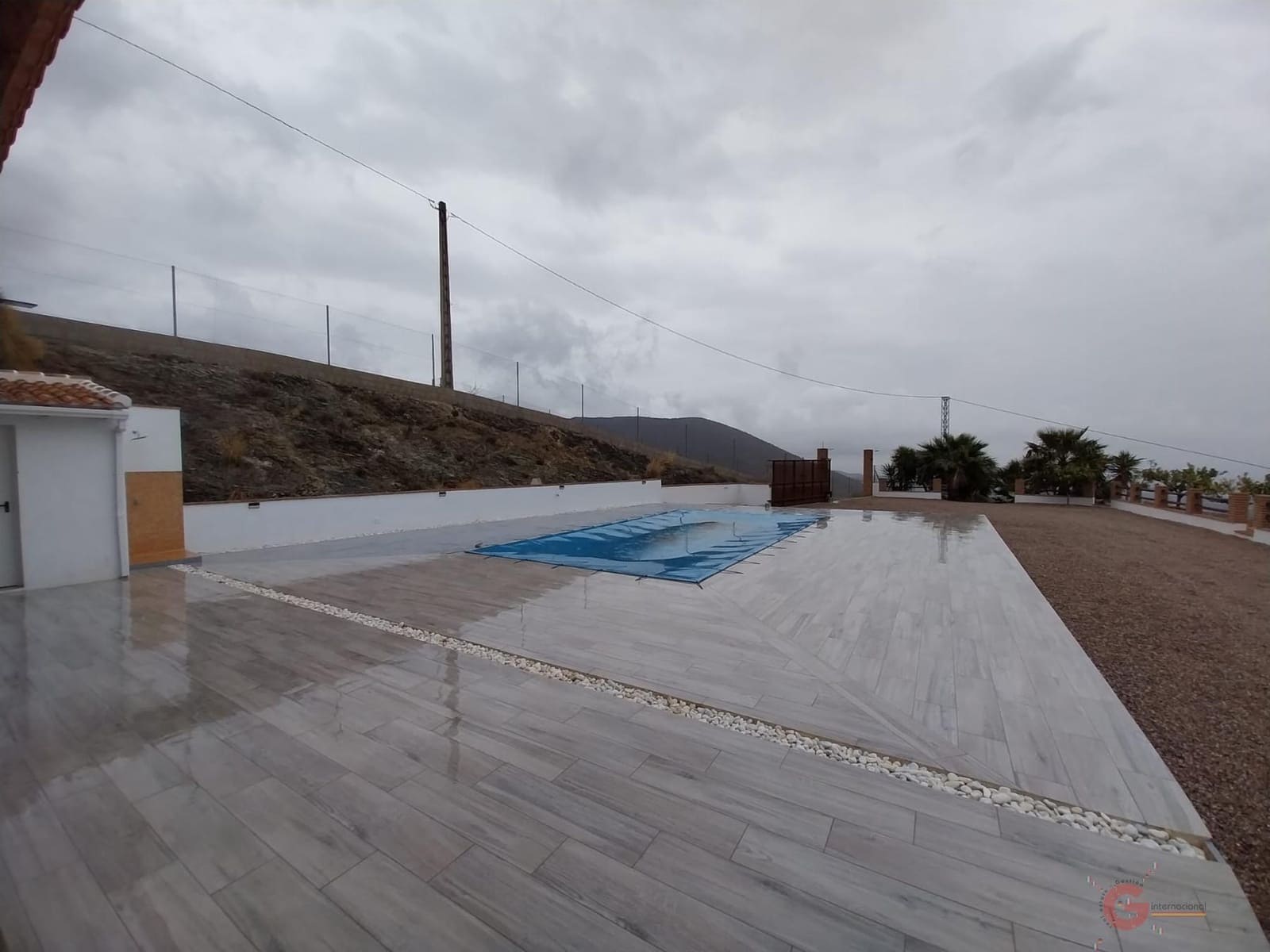 3 soveværelse Finca/Landehus til salg i Molvizar med swimmingpool garage - € 350.000 (Ref: 8164970)