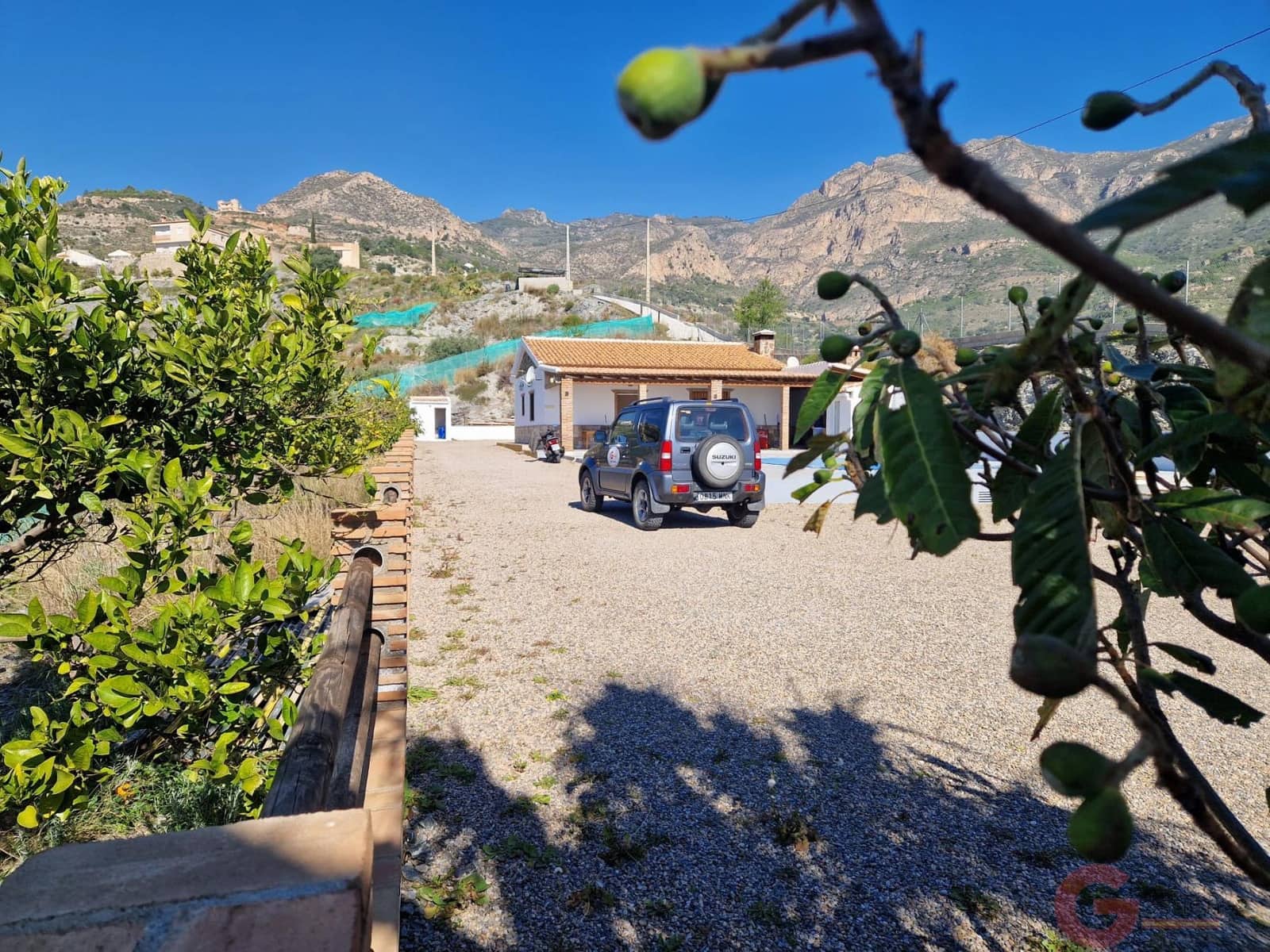 3 soveværelse Finca/Landehus til salg i Molvizar med swimmingpool garage - € 350.000 (Ref: 8164970)