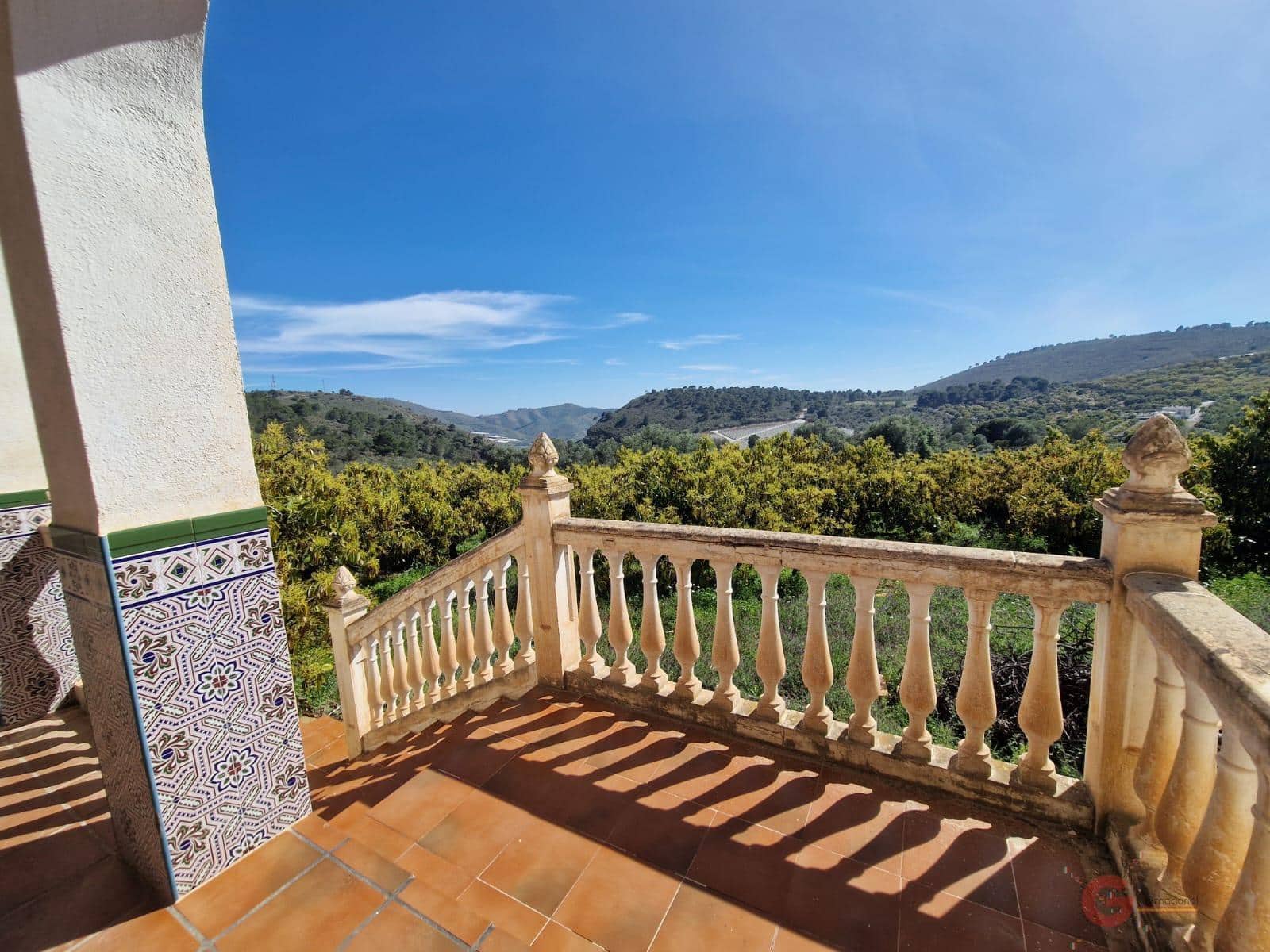 2 bedroom Finca/Country House for sale in Salobrena - € 230,000 (Ref: 8212432)