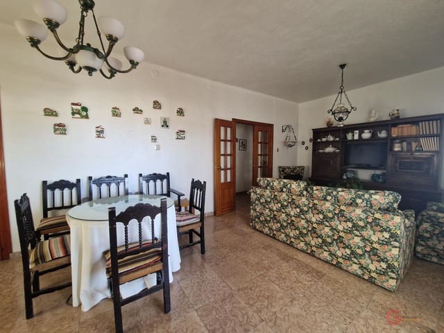 6 camera da letto Villa in vendita in Salobreña con garage - 265.000 € (Rif: 8219922)