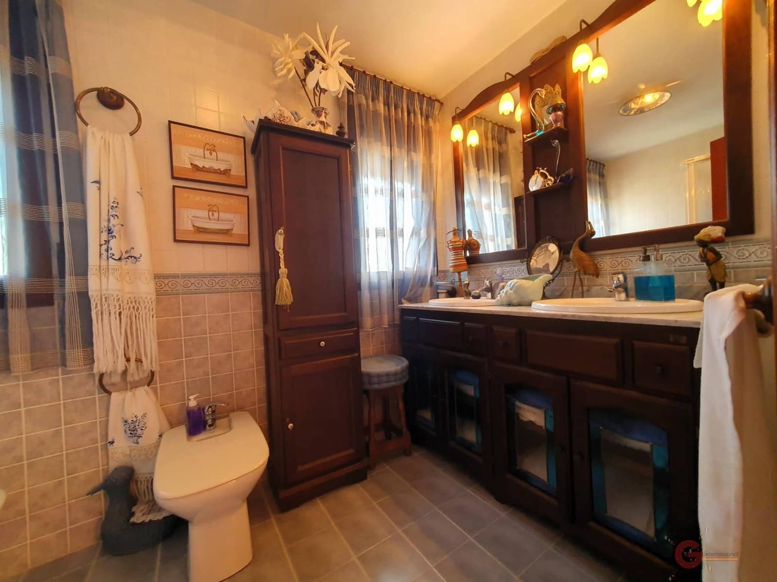 5 soveværelse Villa til salg i Motril med swimmingpool garage - € 1.000.000 (Ref: 8286260)