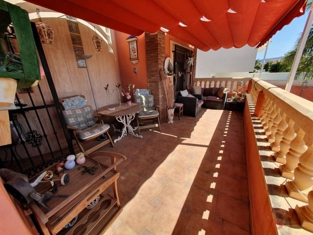 5 soverom Villa til salgs i Motril med svømmebasseng garasje - € 1 000 000 (Ref: 8286260)