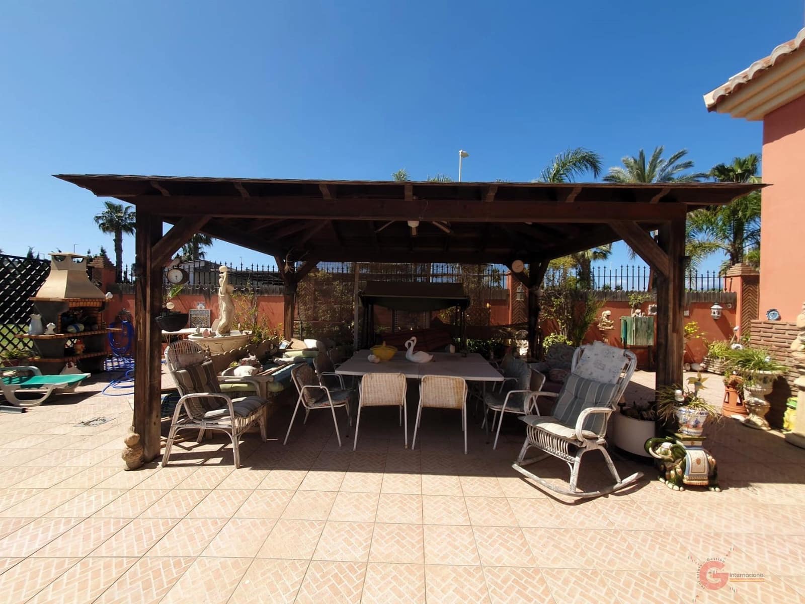 5 soveværelse Villa til salg i Motril med swimmingpool garage - € 1.000.000 (Ref: 8286260)