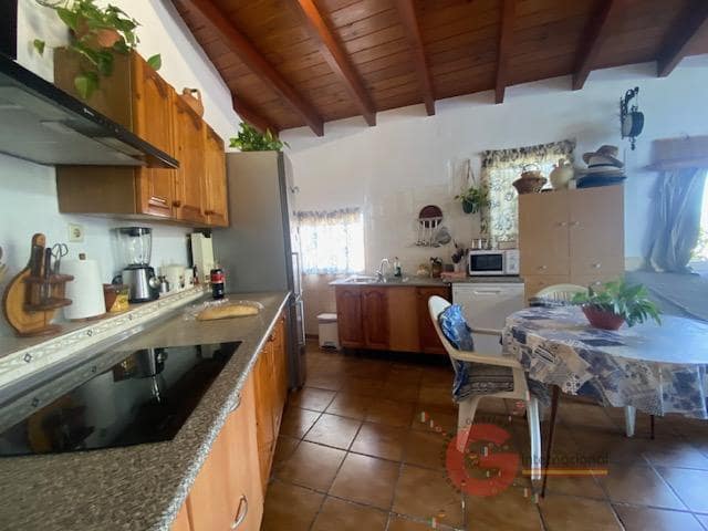 3 camera da letto Villa in vendita in Vélez-Málaga con piscina - 490.000 € (Rif: 8317342)
