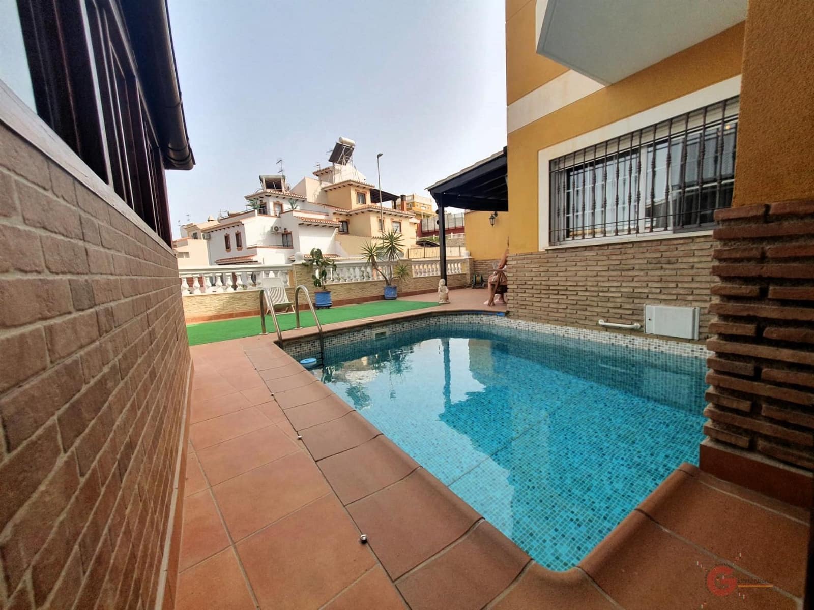 5 camera da letto Villa in vendita in Motril con piscina garage - 390.000 € (Rif: 8358348)