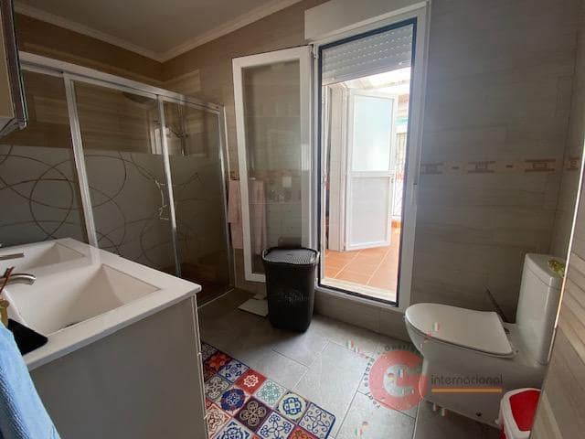 4 camera da letto Villa in vendita in Torrox-Costa - 335.000 € (Rif: 8411027)